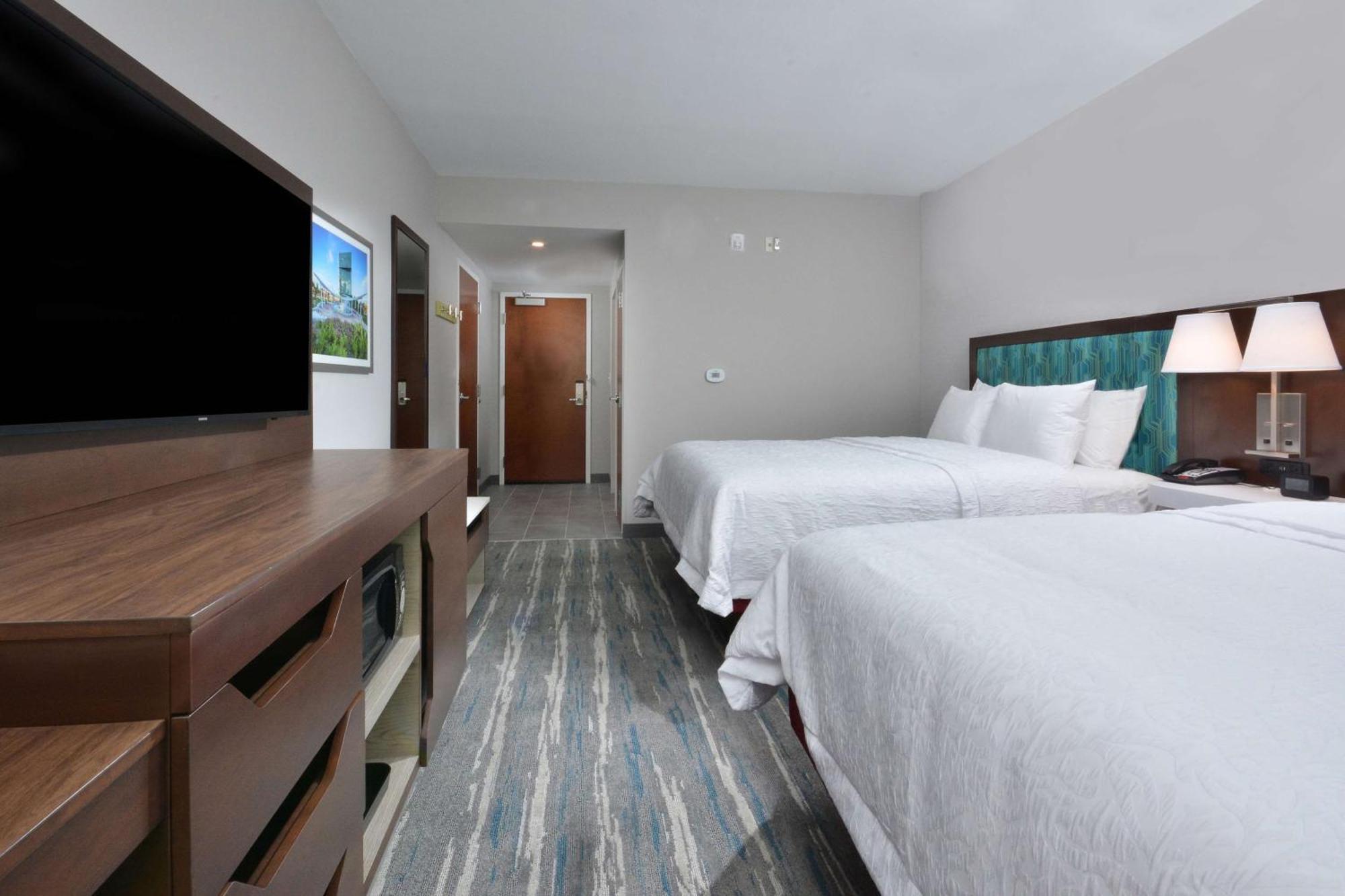 Hampton Inn & Suites Charlotte North I 485 Экстерьер фото