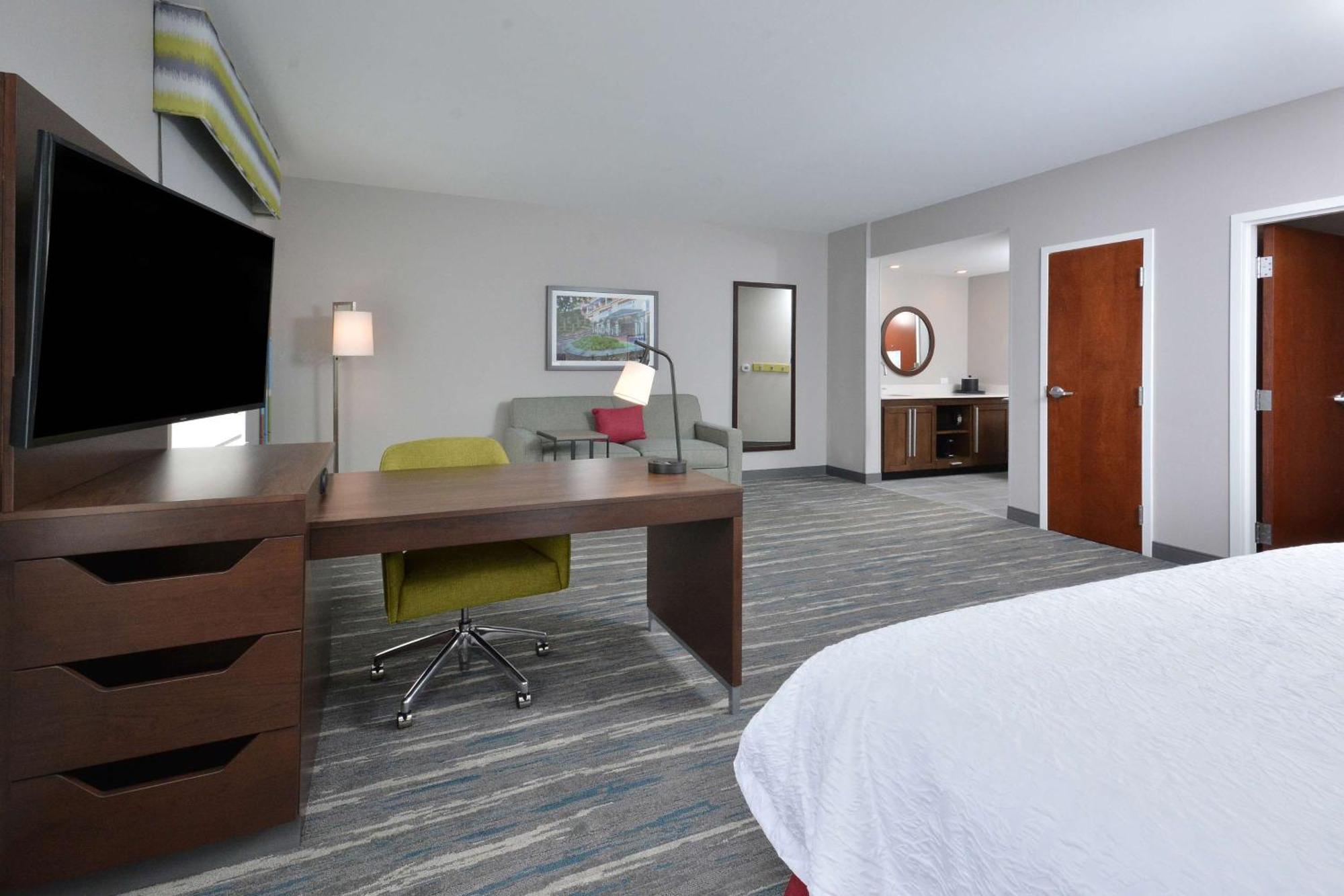 Hampton Inn & Suites Charlotte North I 485 Экстерьер фото
