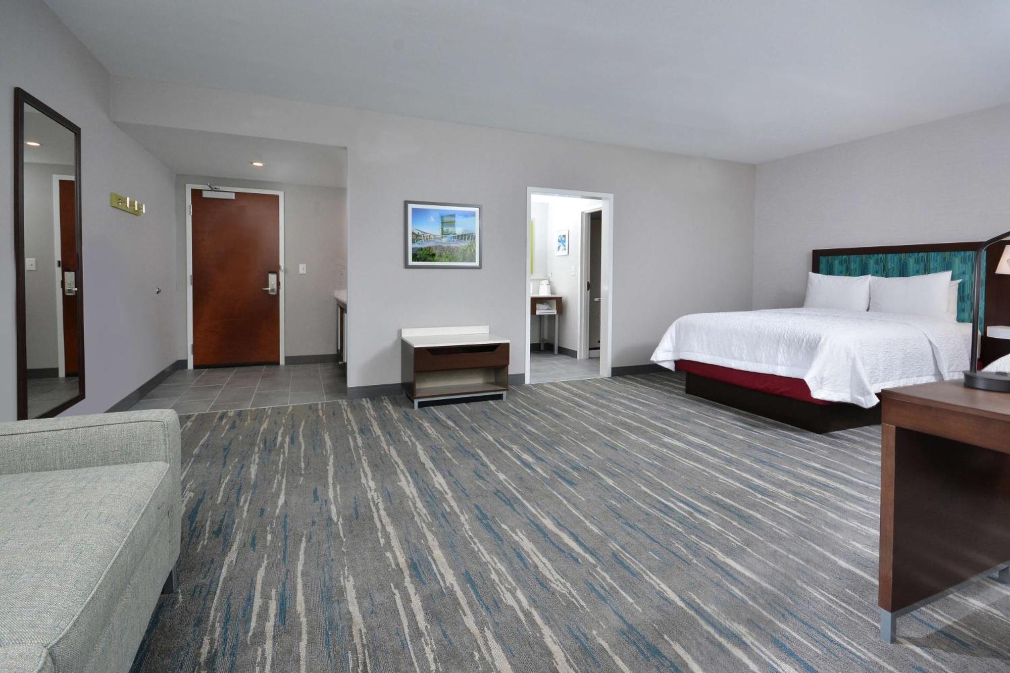 Hampton Inn & Suites Charlotte North I 485 Экстерьер фото