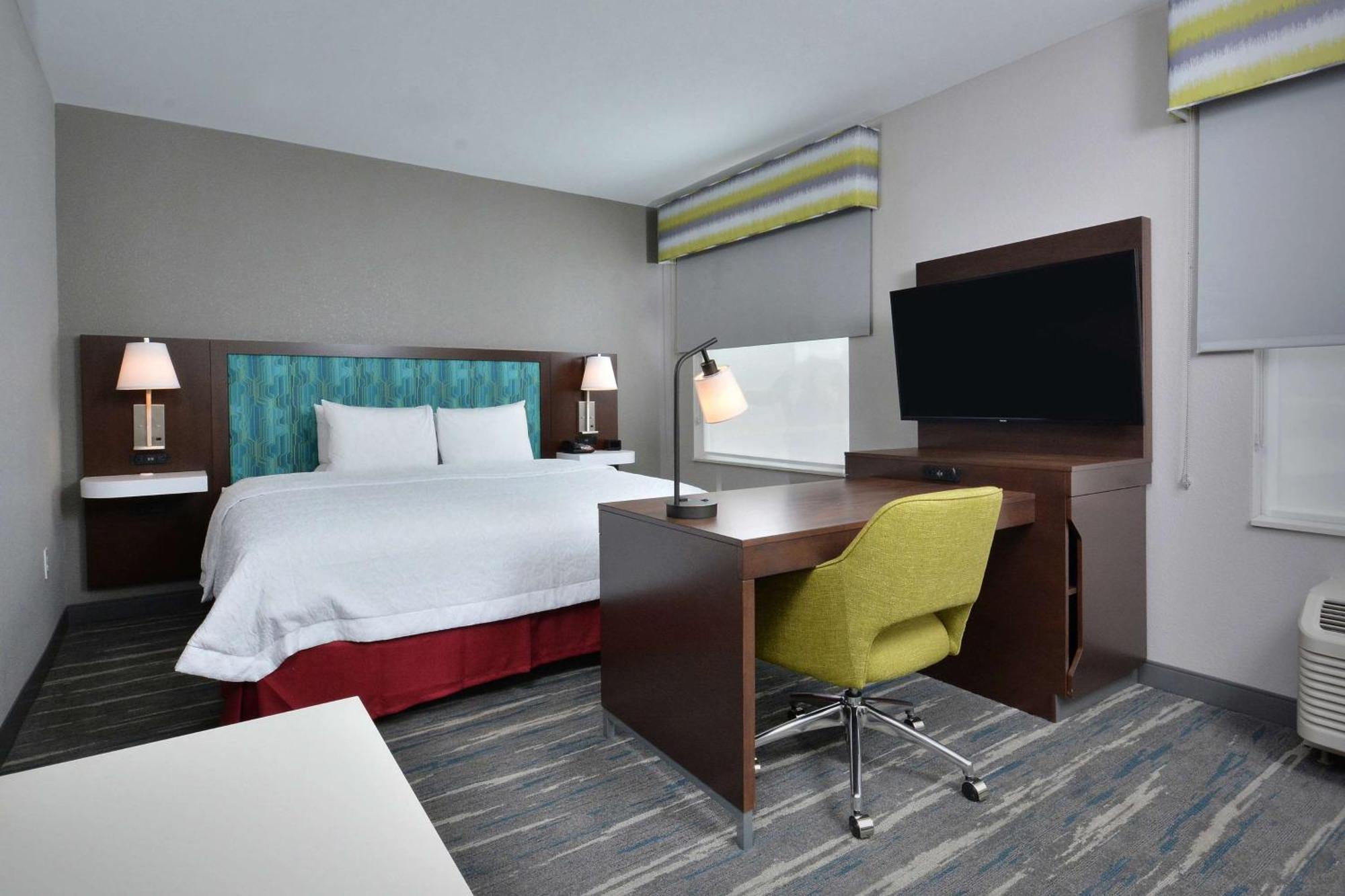 Hampton Inn & Suites Charlotte North I 485 Экстерьер фото