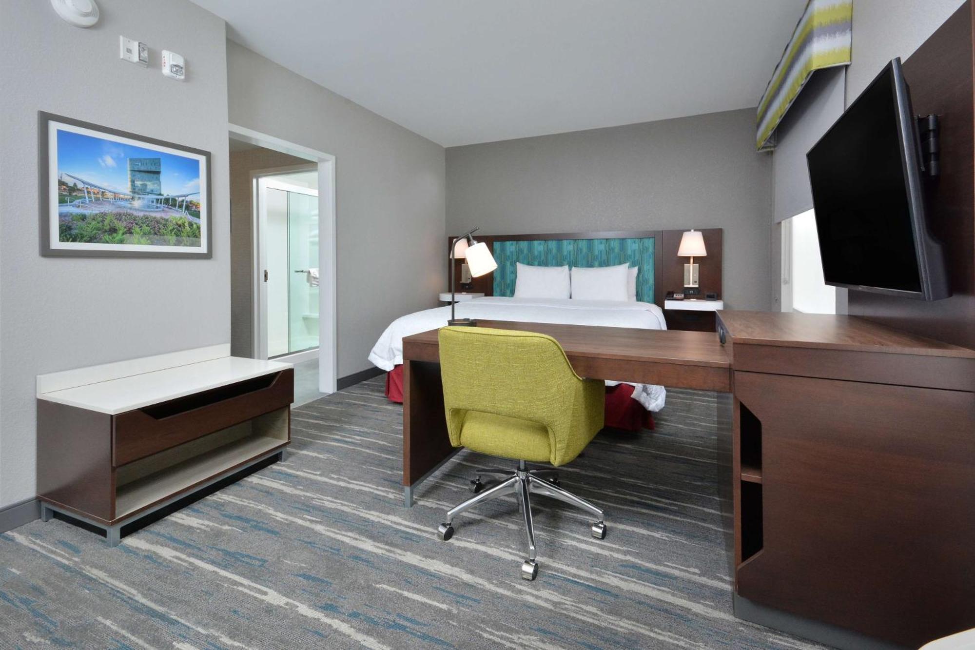 Hampton Inn & Suites Charlotte North I 485 Экстерьер фото